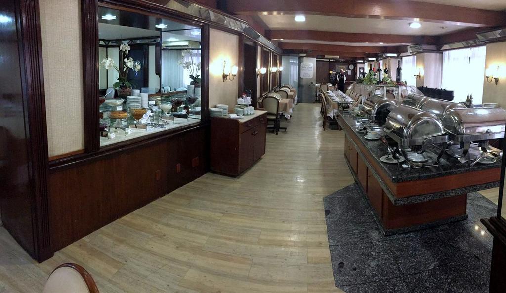 City Hotel بورتو أليغري المظهر الخارجي الصورة